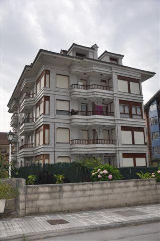 Duplex Centrico En Noja Con Acceso A Spa Relax. Exterior foto